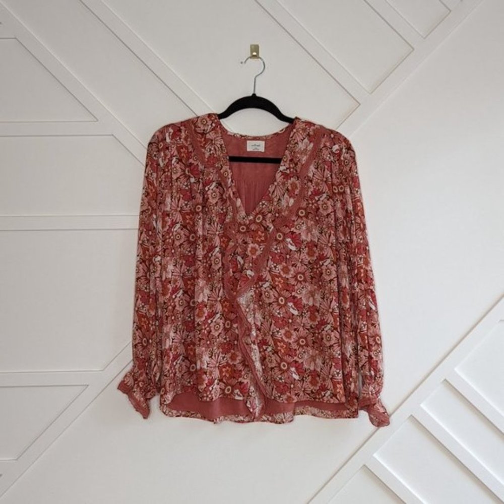 Aritzia Wilfred Eden Printed, ruffled V-neck blouse SZ XXS - Picture 2 of 12